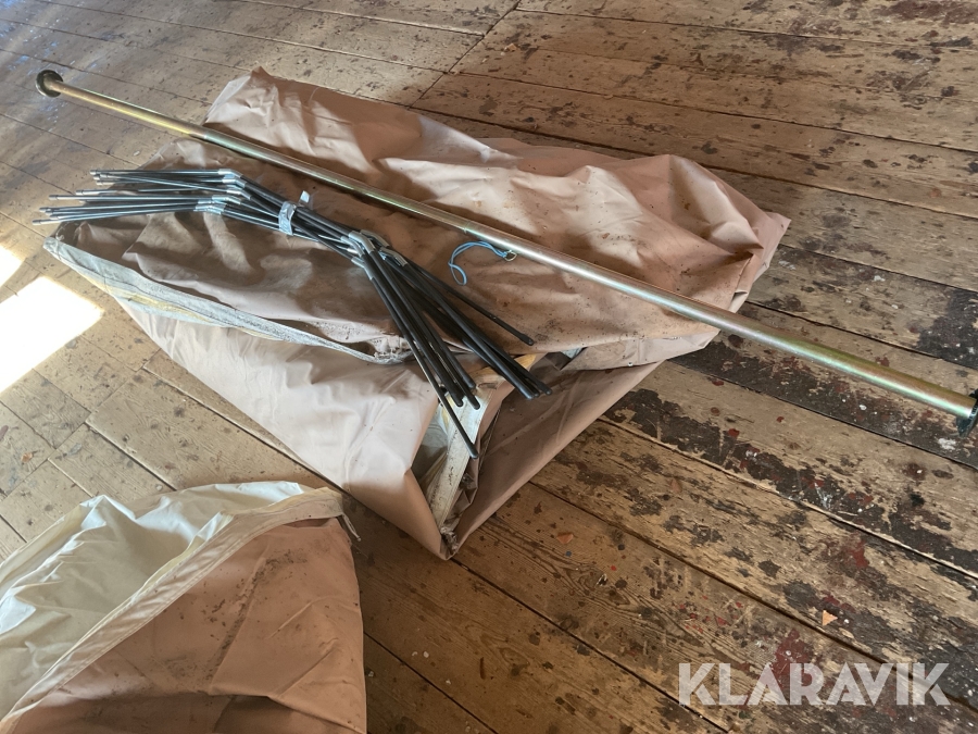 Glampingtält inklusive sängar