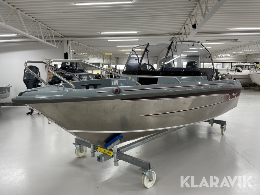 Motorbåt Yamarin Cross 49BR