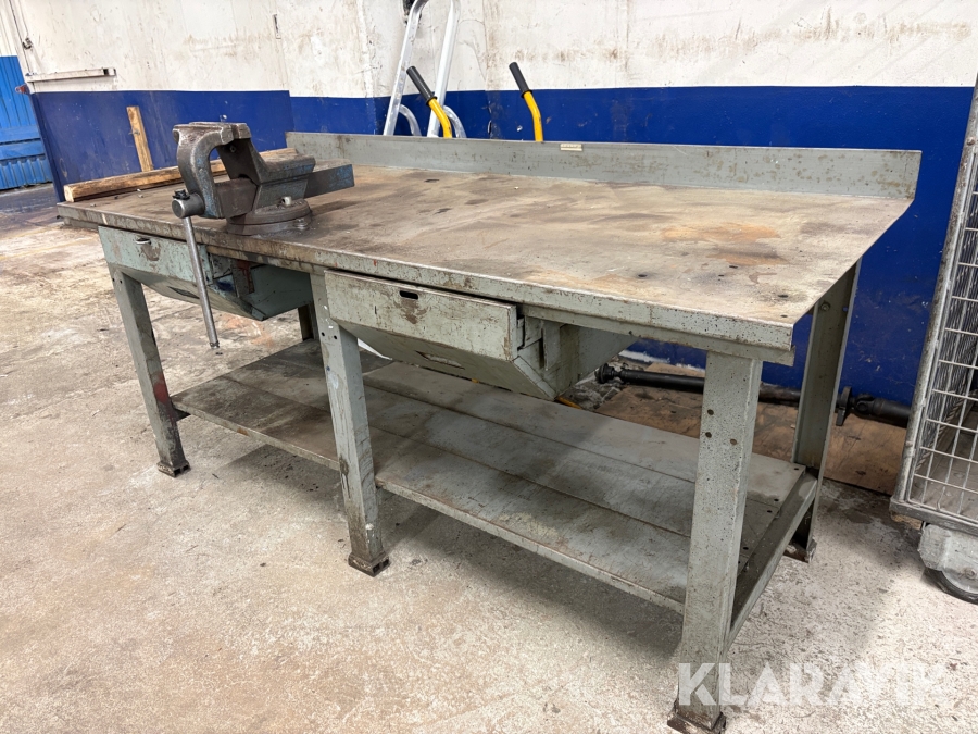 Robusta stålbänkar 4 st