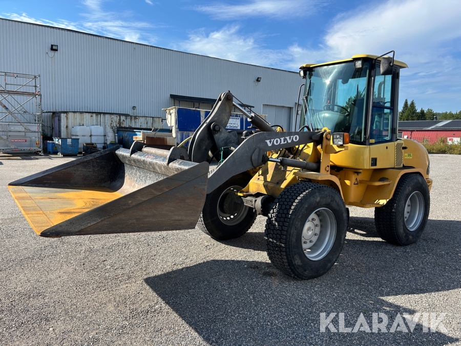 Hjullastare Volvo L30Z med redskap