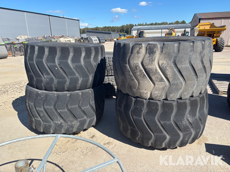 Entreprenaddäck Goodyear 750/65R25 4 st