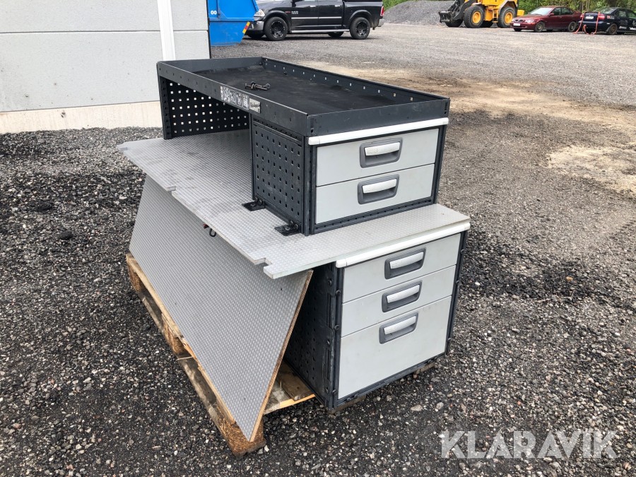 Serviceinredning med utdragbara lådor till Amarok