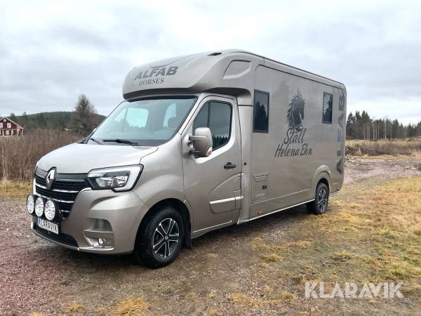 Hästlastbil Citroën Master, 5-sits Stuteriinredning