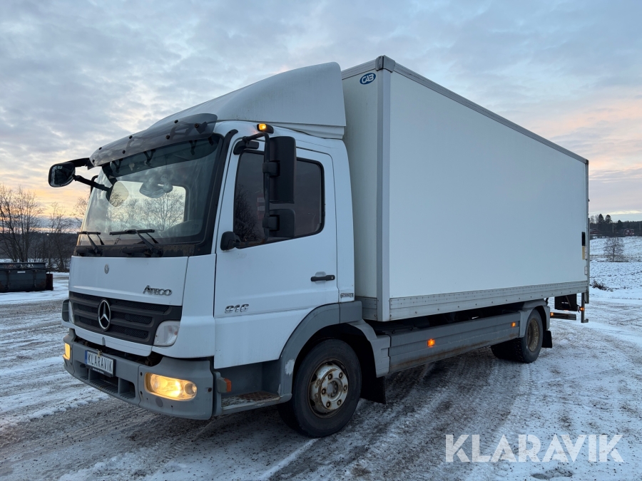 Lastbil Mercedes-Benz Atego 916