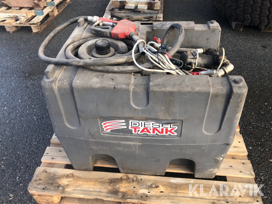 Dieseltank med elpump