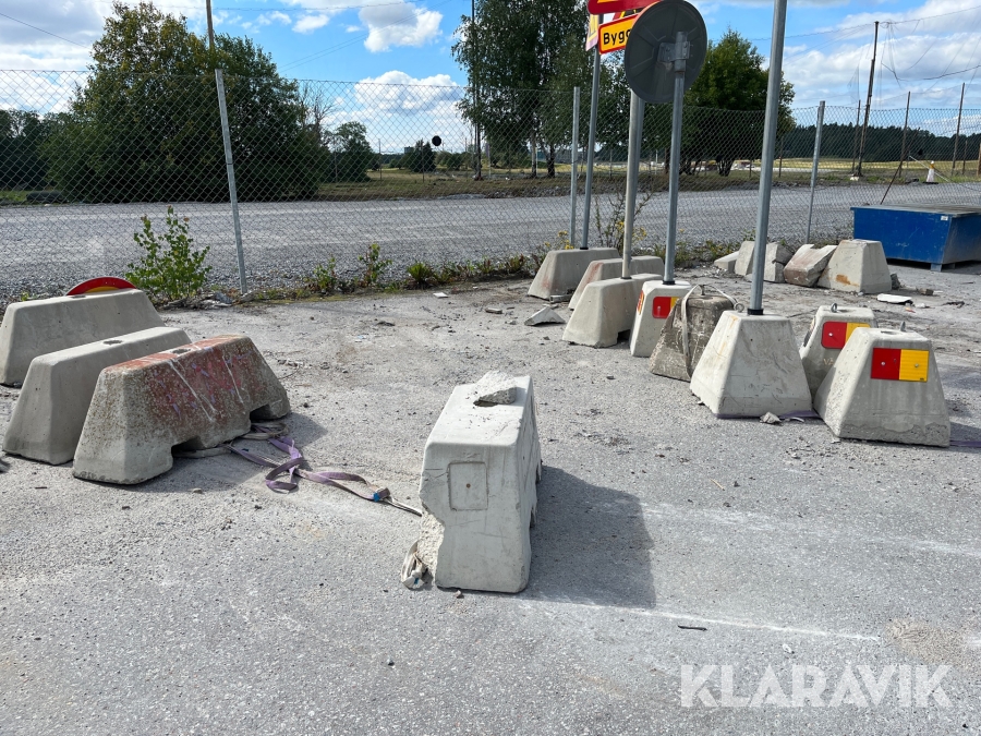 Skyltfundament 11 st