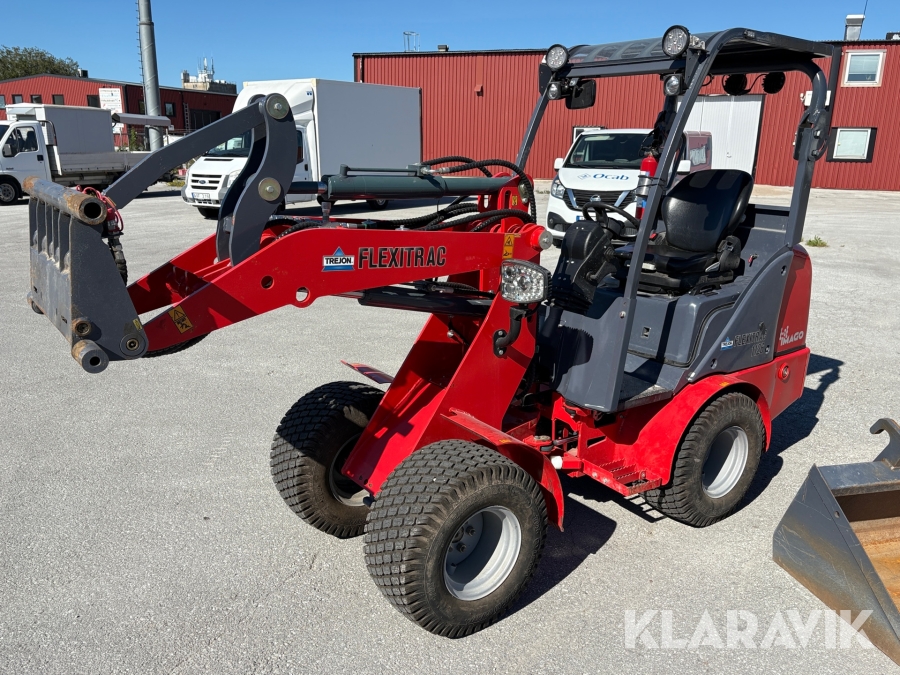 Kompaktlastare Trejon Flexitrac 810/ 1126 med redskap