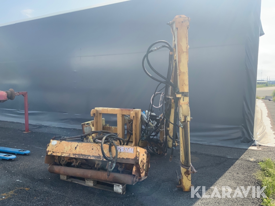 Släntklippare Ferri TSC60 med aggregat