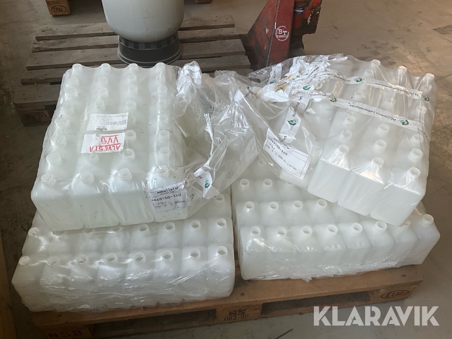 Flaskor Mellerud 1 liter, 160 st