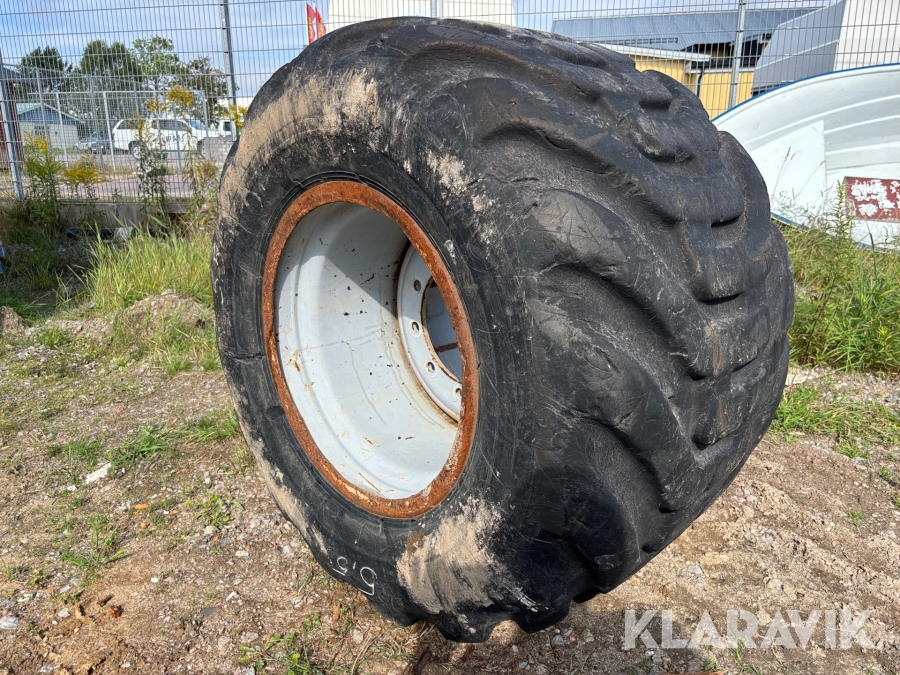 Hjul till Komatsu skogsmaskin Nokian 710/40-24.5 1 st
