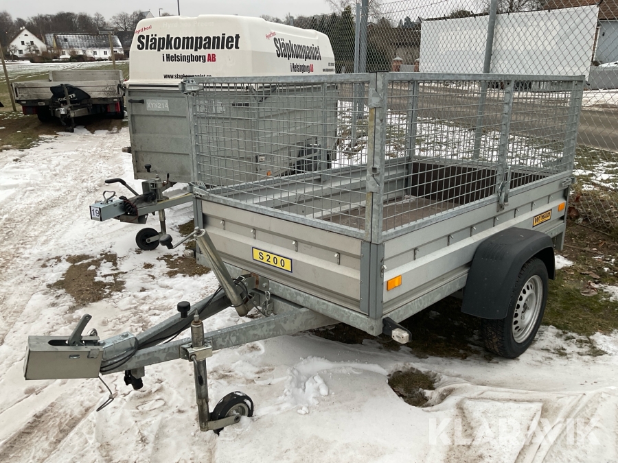 Personbilssläp Wiola W-600