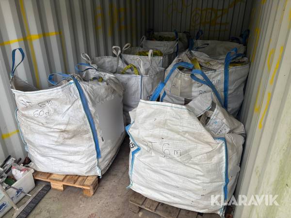 Diverse stroppar totalt 8 pallar / BigBags