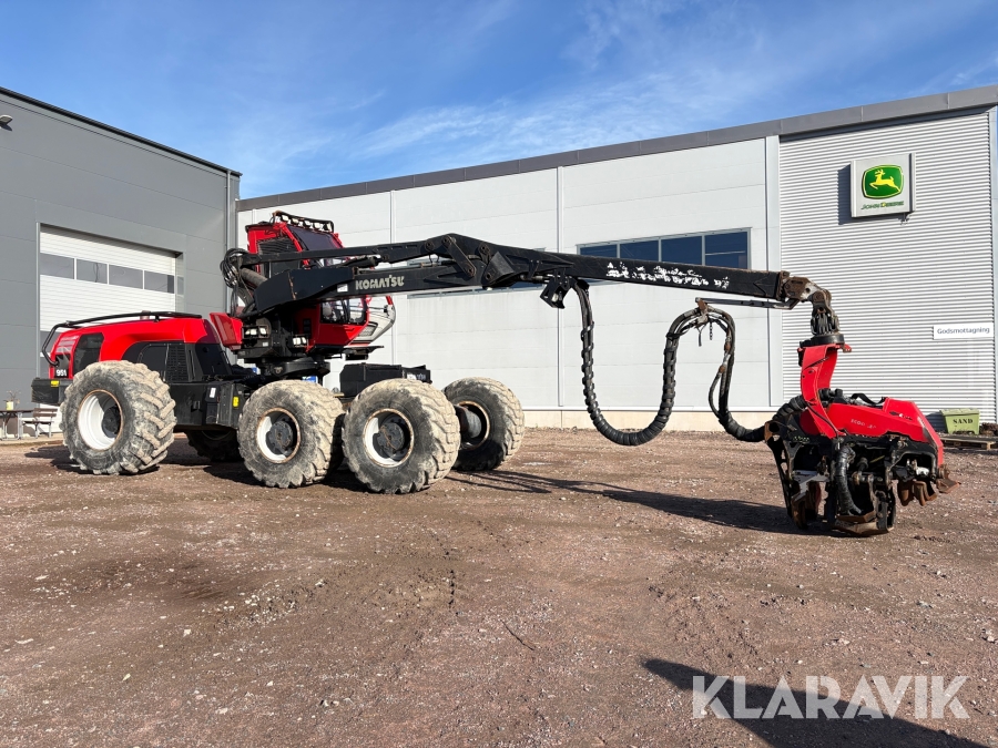 Skördare Komatsu 951