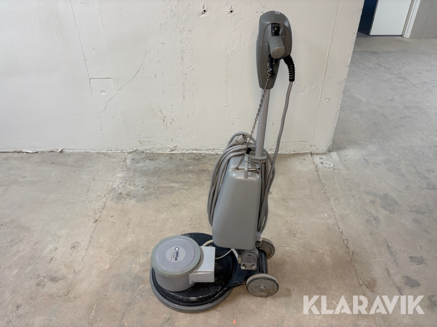 Skurmaskin Nilfisk SDI400