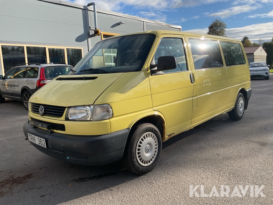 Minibuss Volkwagen Caravelle 2.5