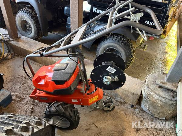 Trådläggare till robotgräsklippare Husqvarna CL400i