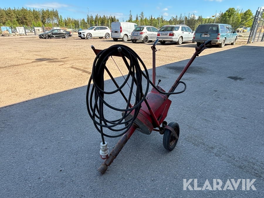 Mutterdragare Cewe VOf 316