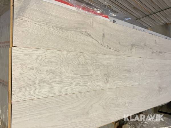 Golv Grand Selection Snow Swissfloors 100kvm