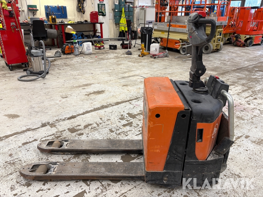 Lågstaplare BT LPE200/B