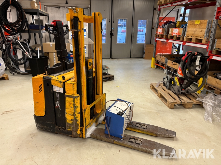 Truck- ledstaplare Jungheinrich