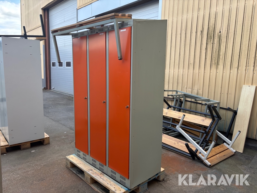 Klädskåp Ab Mora Plåtprodukter 2st