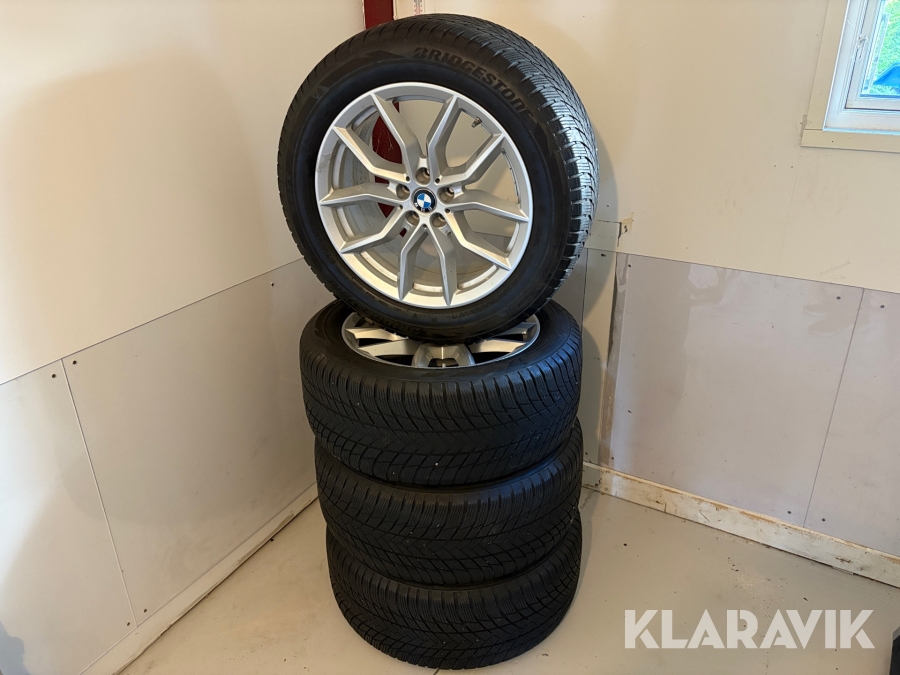 Däck med fälg BMW/Bridgestone 265/50R19
