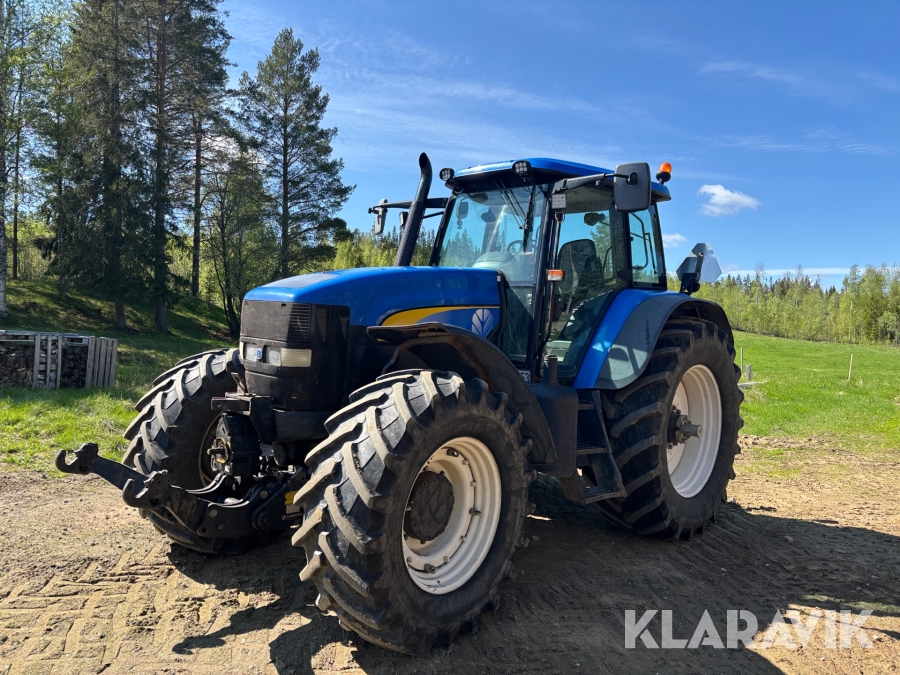 Traktor New Holland TM190