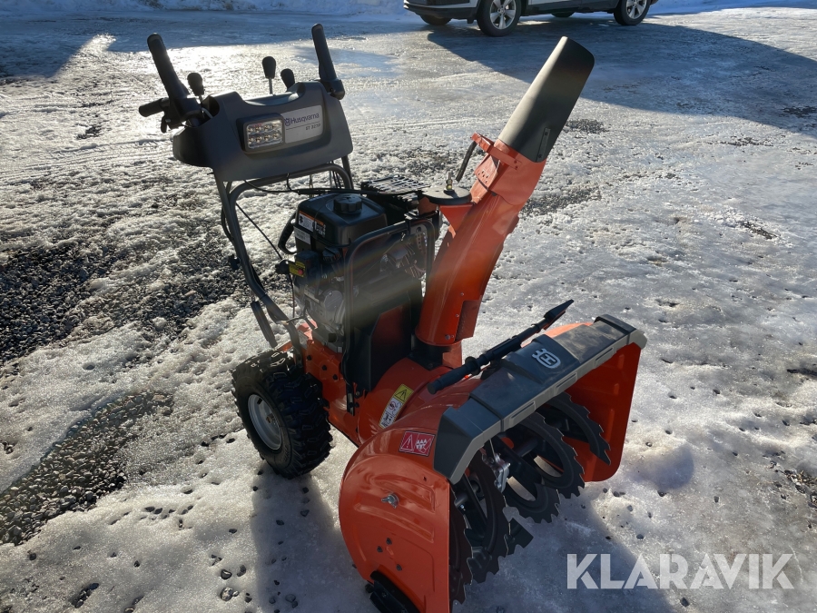 Klaravik Auktioner Snöslunga Husqvarna St327p