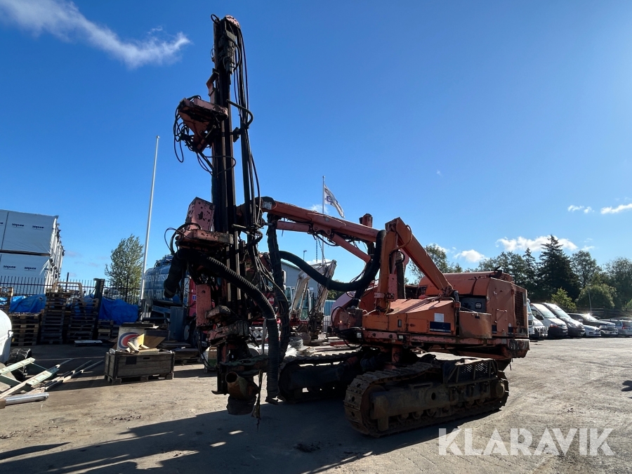 Borr och borrvagn Tamrock Scout 500 THC 700