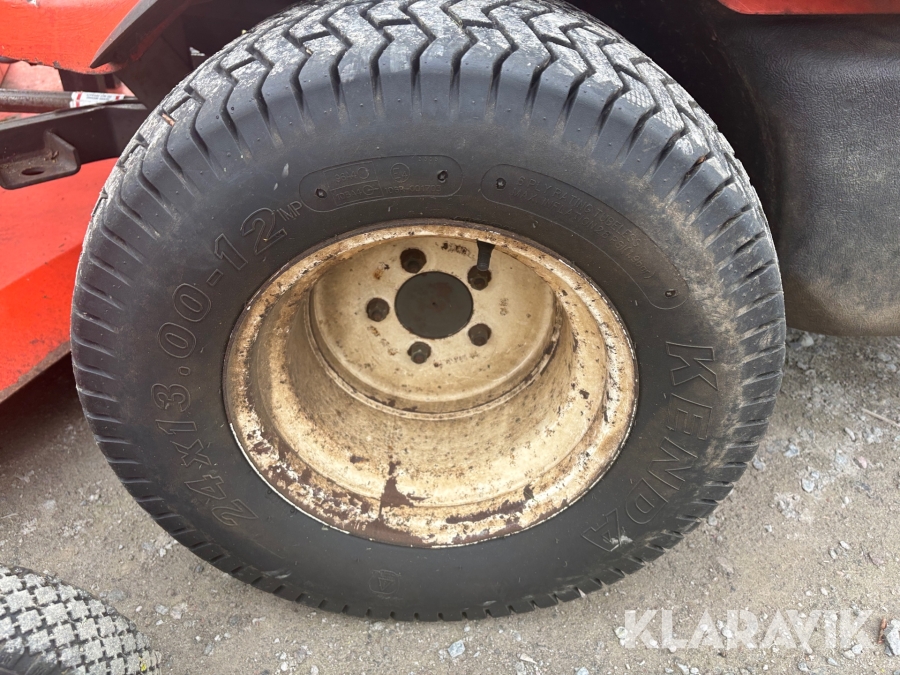 Åkgräsklippare Kubota F 3680EC Med plog