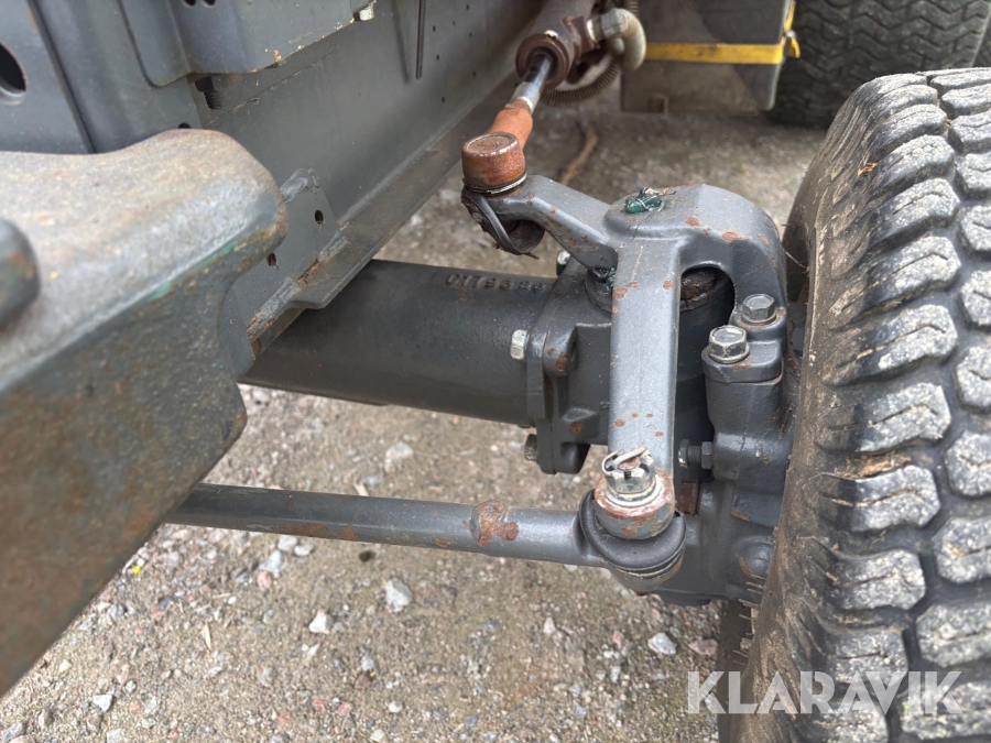Åkgräsklippare Kubota F 3680EC Med plog