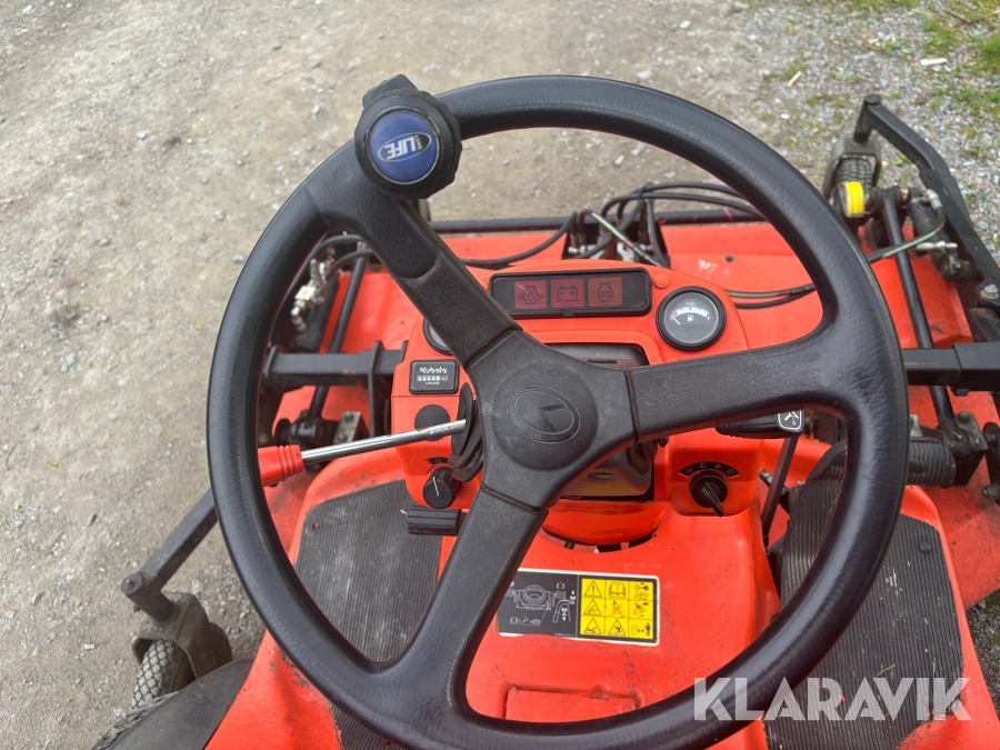 Åkgräsklippare Kubota F 3680EC Med plog