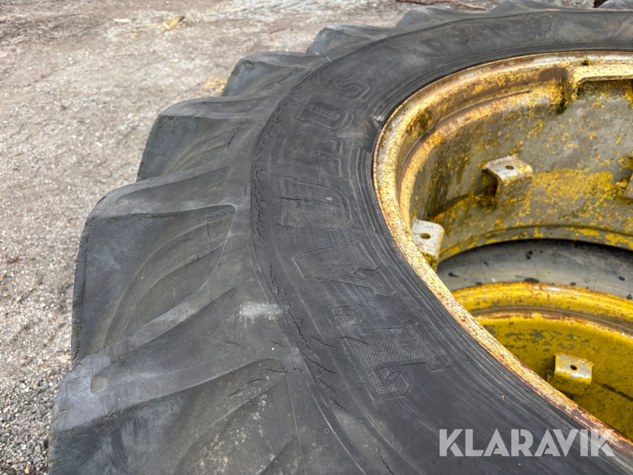 Lantbruksdäck 580/70R38 & 20.8R38