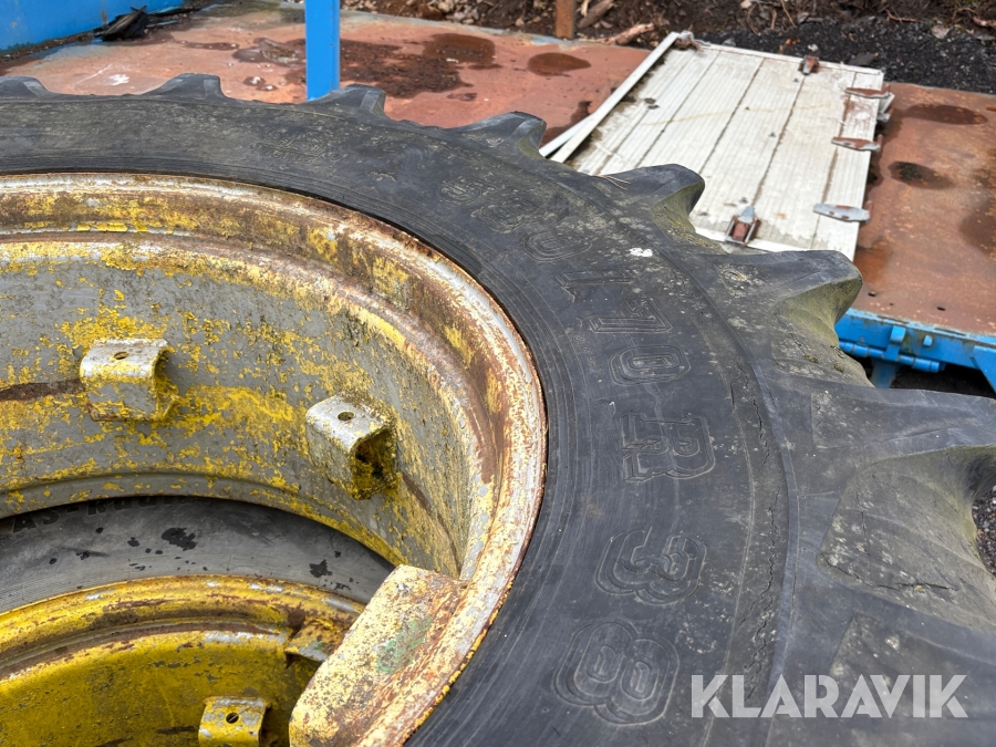 Lantbruksdäck 580/70R38 & 20.8R38