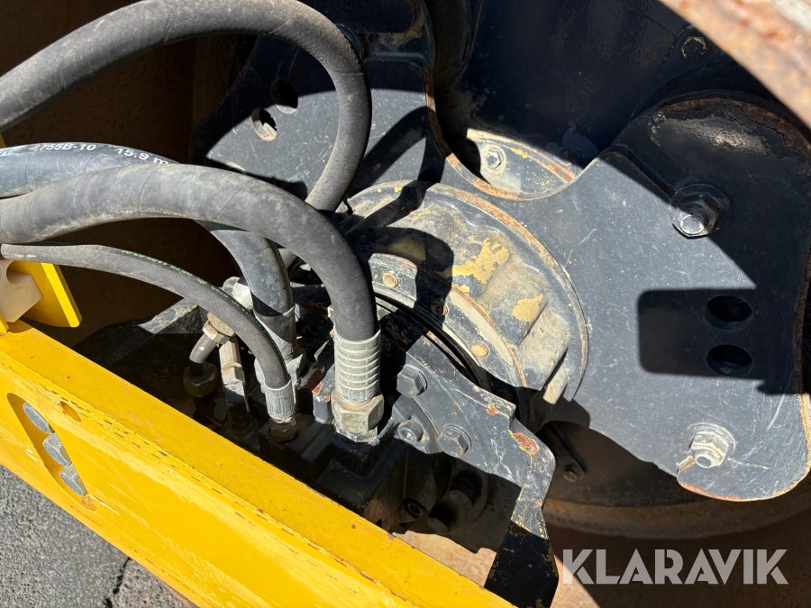 Envalsvält Bomag BW 124 DH-40