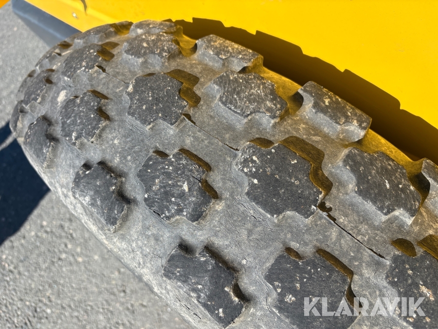 Envalsvält Bomag BW 124 DH-40