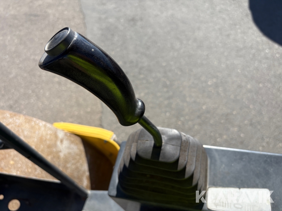 Envalsvält Bomag BW 124 DH-40