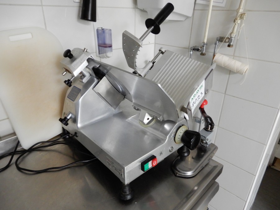 Skärmaskin (kök/livsmedel)