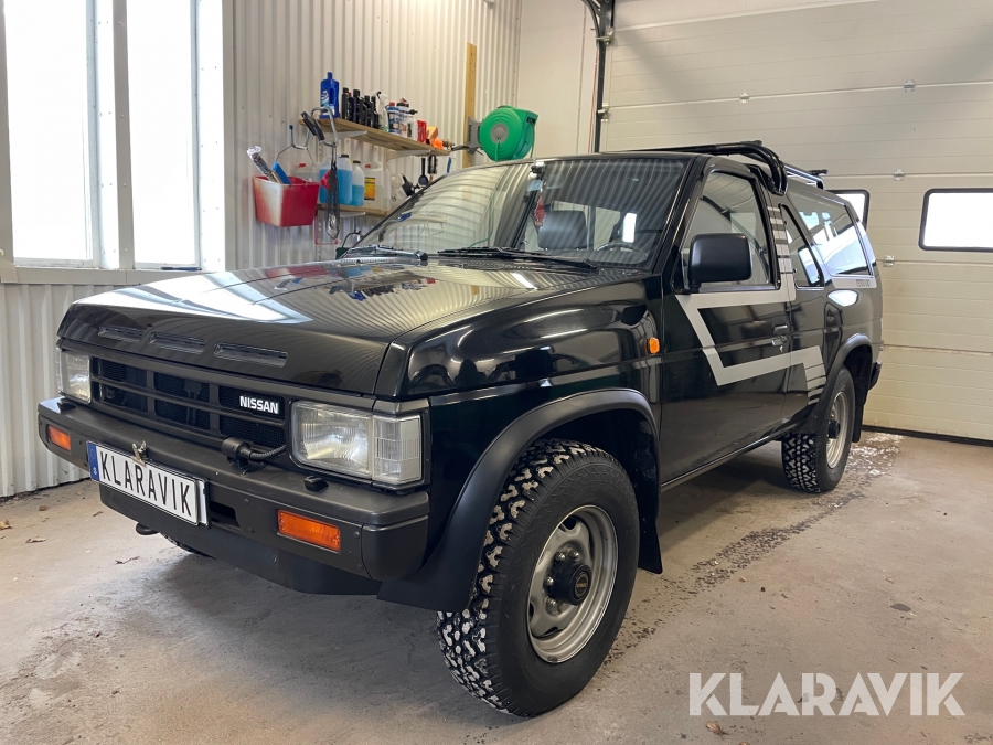 Jeep Nissan Terrano D21