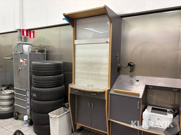 Arbetsplats / verktygsskåp