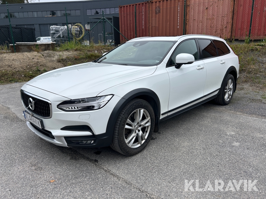 Volvo V90 Cross country