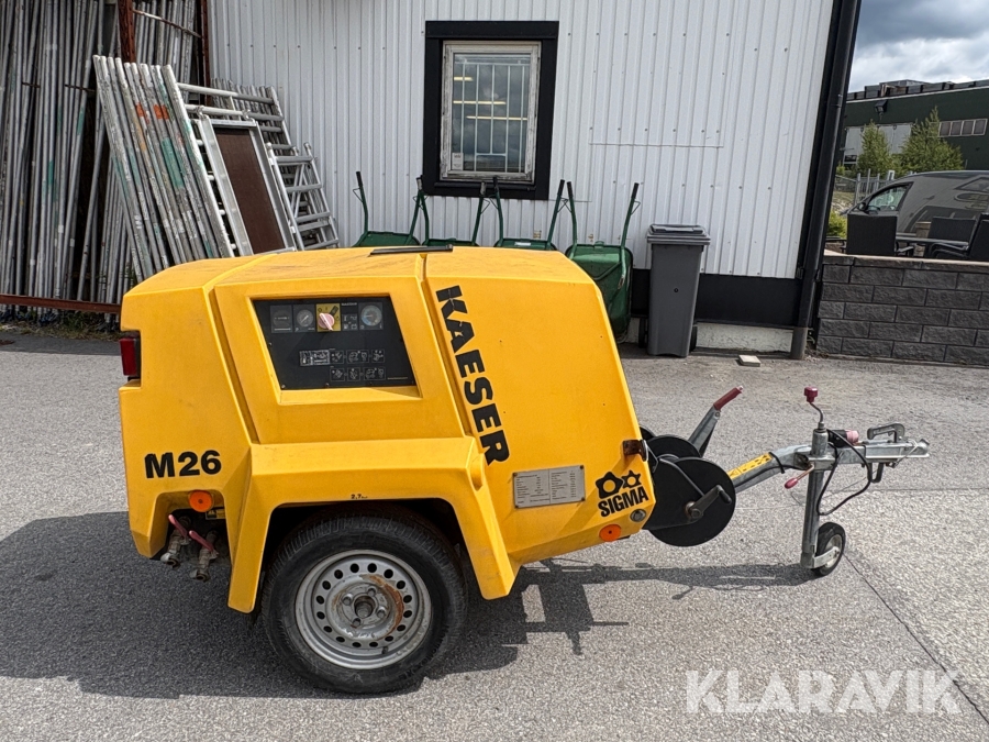 Kompressor Kaeser M26 med borrmaskin och borrar
