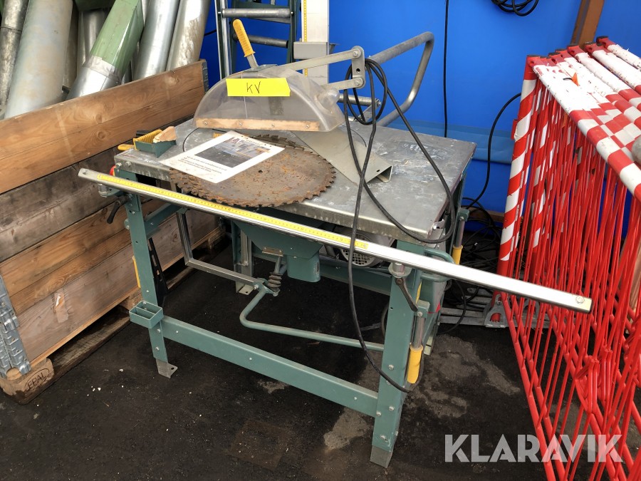 Gjerdesåg 1603 med sågbord, spånsug och rörsystem