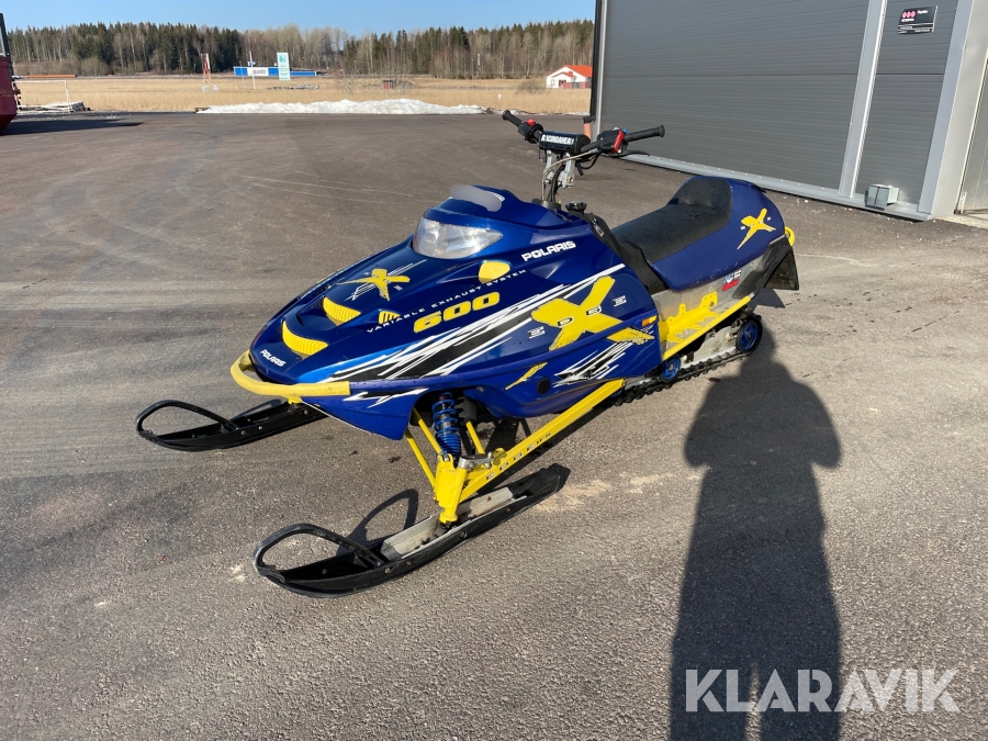 Snöskoter Polaris 600 Edge