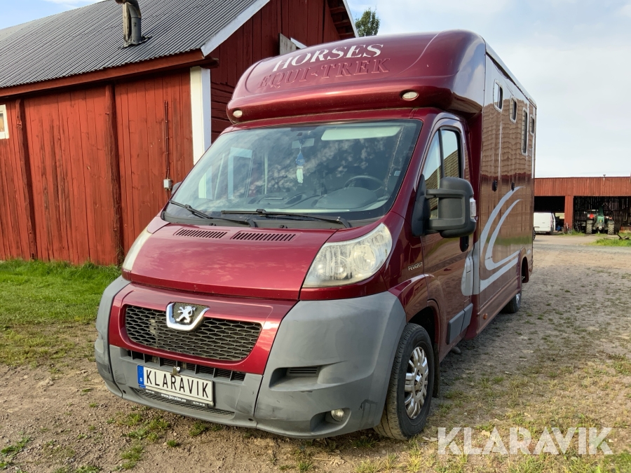 Hästtransport Peugeot Boxer Equi-Trek Sonic