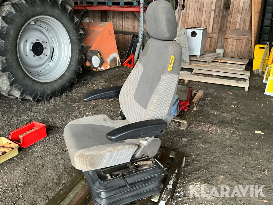 Stol till grävmaskin Volvo