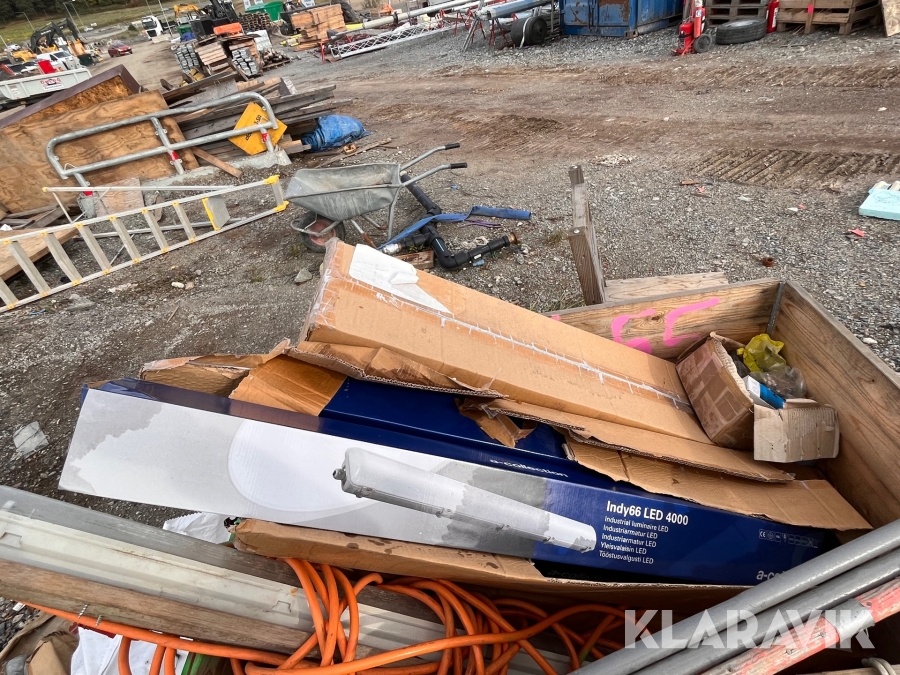 Armaturer A collection Indy 66 LED 4000 16 st