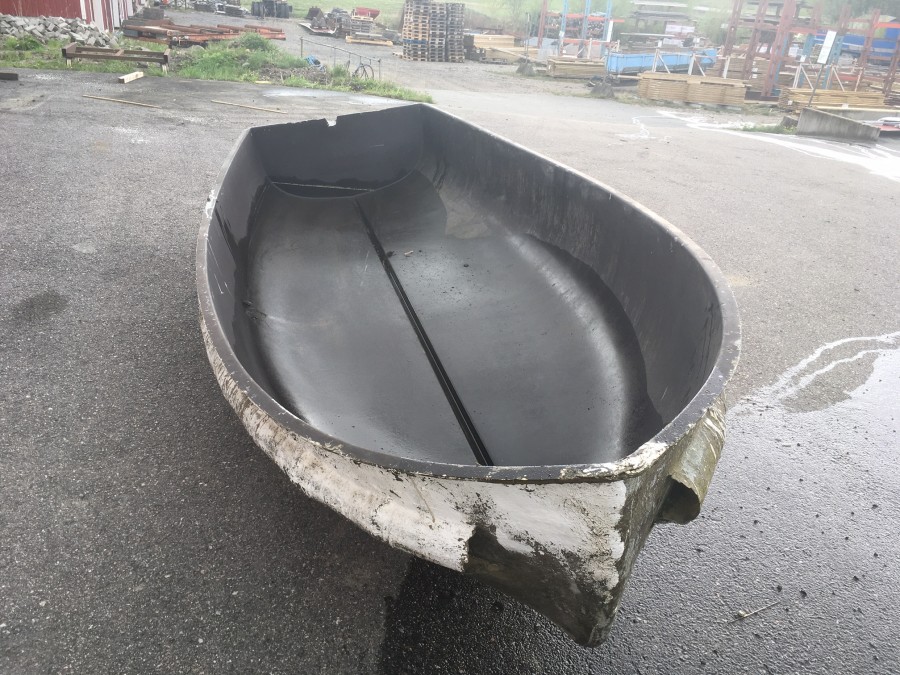 Båtform för att gjuta egen plastbåt