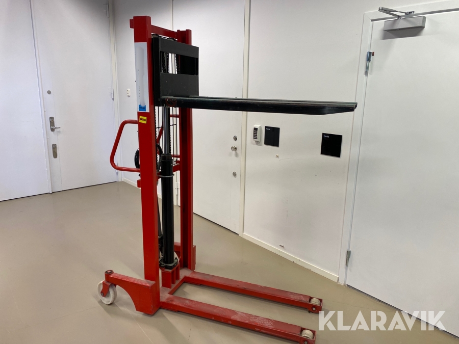 Handstaplare lyfthöjd 1,54m