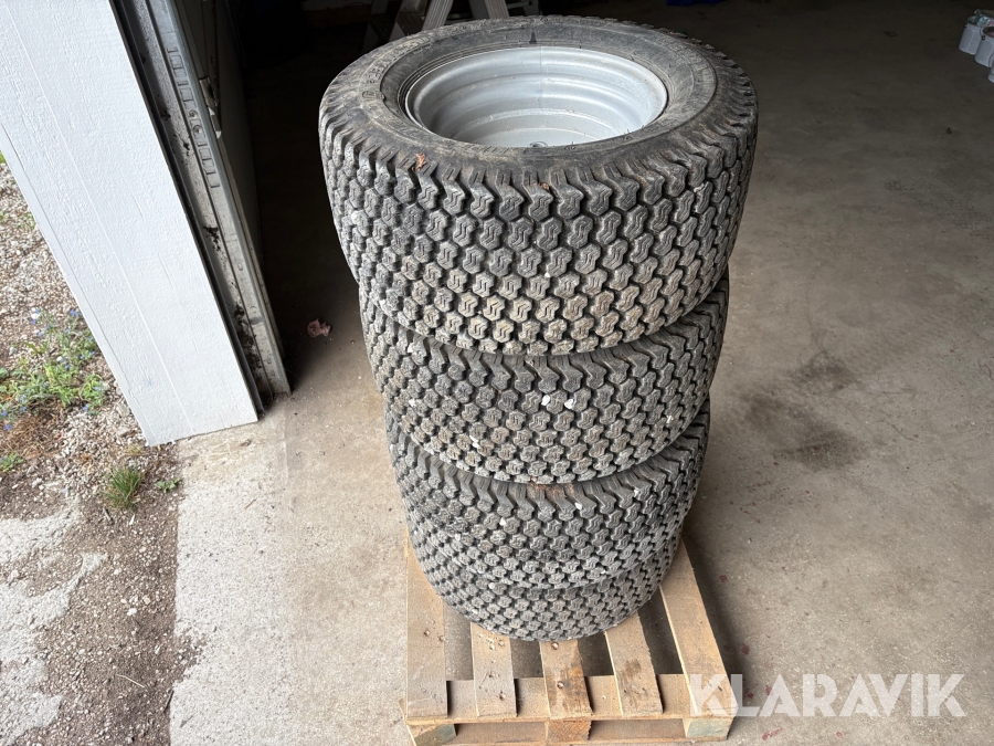 Gräsdäck med fälg tilll Avant Kenda 23x10.50-12 4st